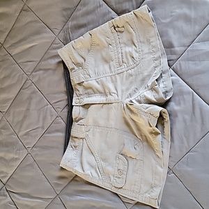 Women's The North Face Shorts, Color Khaki, Size 12